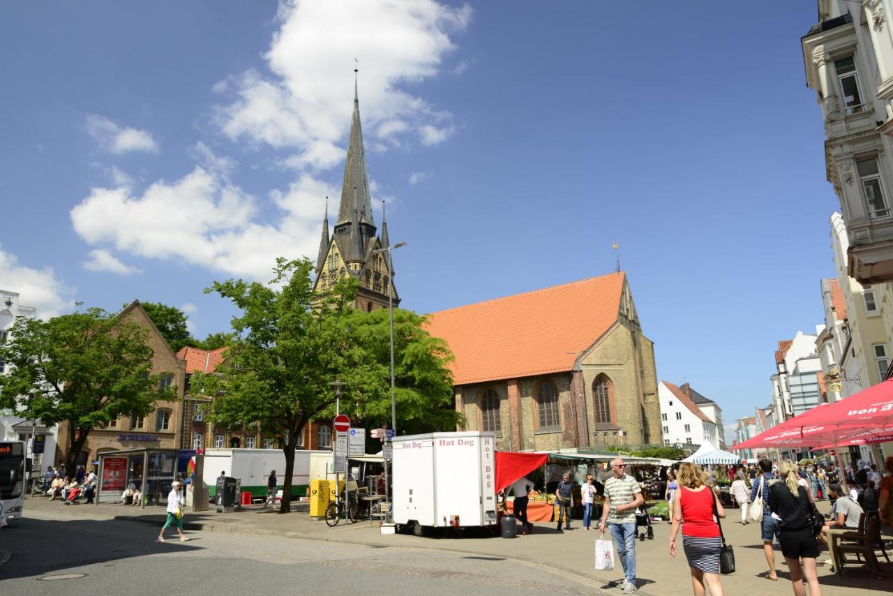Fewo1846 - Altes Steuermannhaus - Uriges Reihenhaus Mit 2 Schlafzimmern In Der Altstadt Flensburg Exterior photo